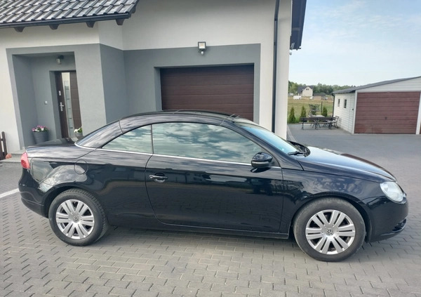 Volkswagen Eos cena 21999 przebieg: 213000, rok produkcji 2009 z Brzeziny małe 379